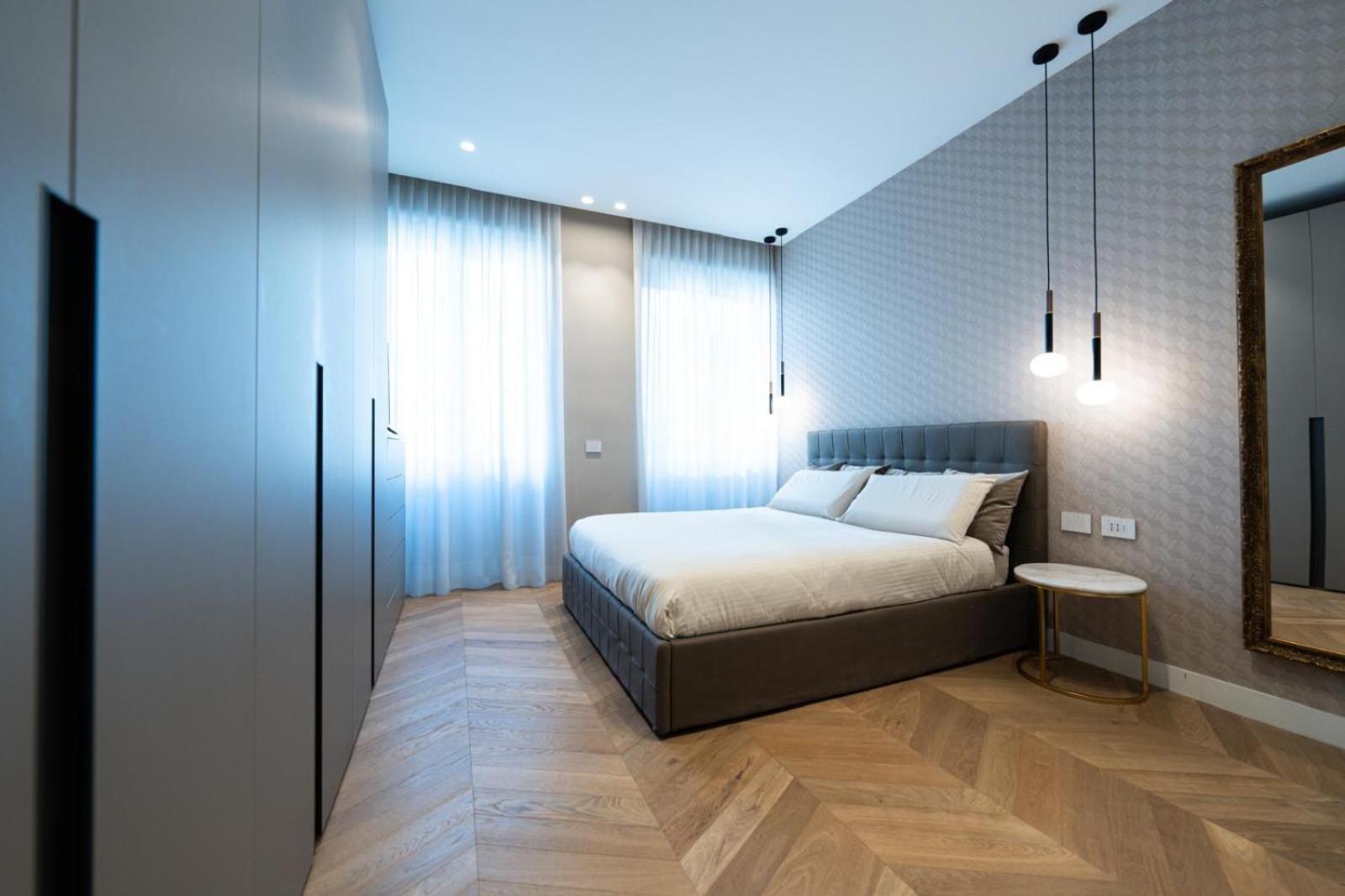 Apartment Palazzo Fontana Duomo View Golden House Mailand