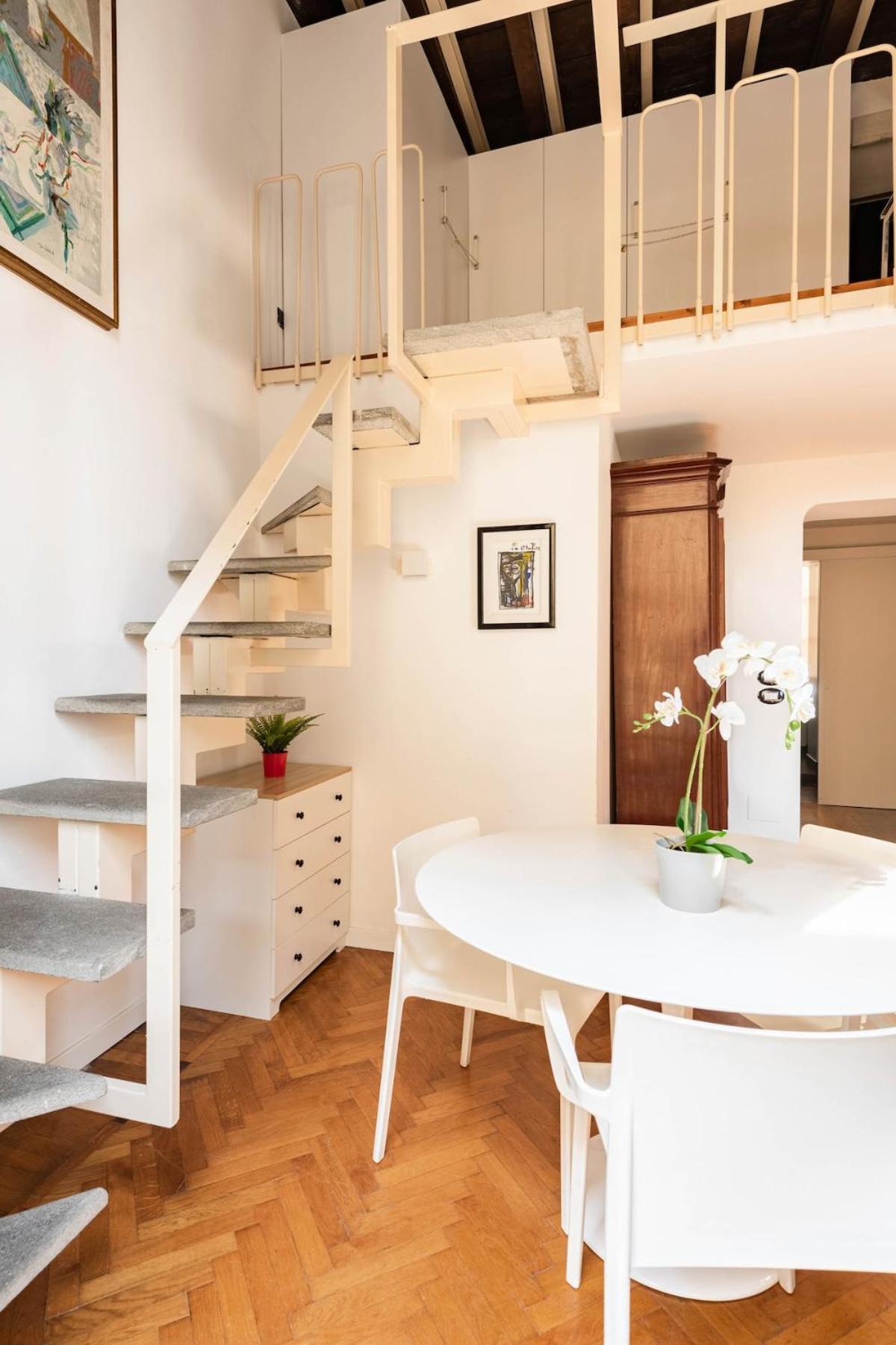 Brera Center Milano-the Art Of Living-metro * Mailand