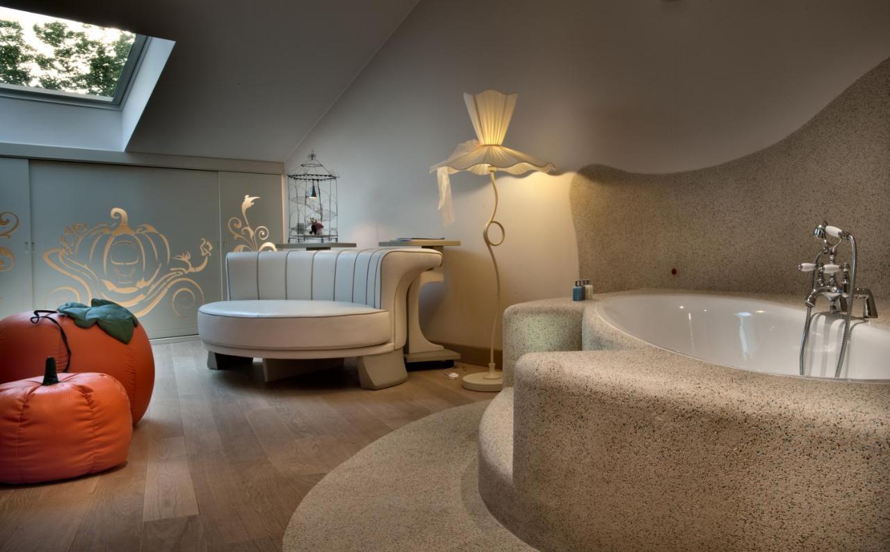 Chateau Monfort - Relais & Chateaux Hotel 5*