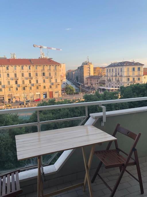 And Sunny - Navigli Mailand