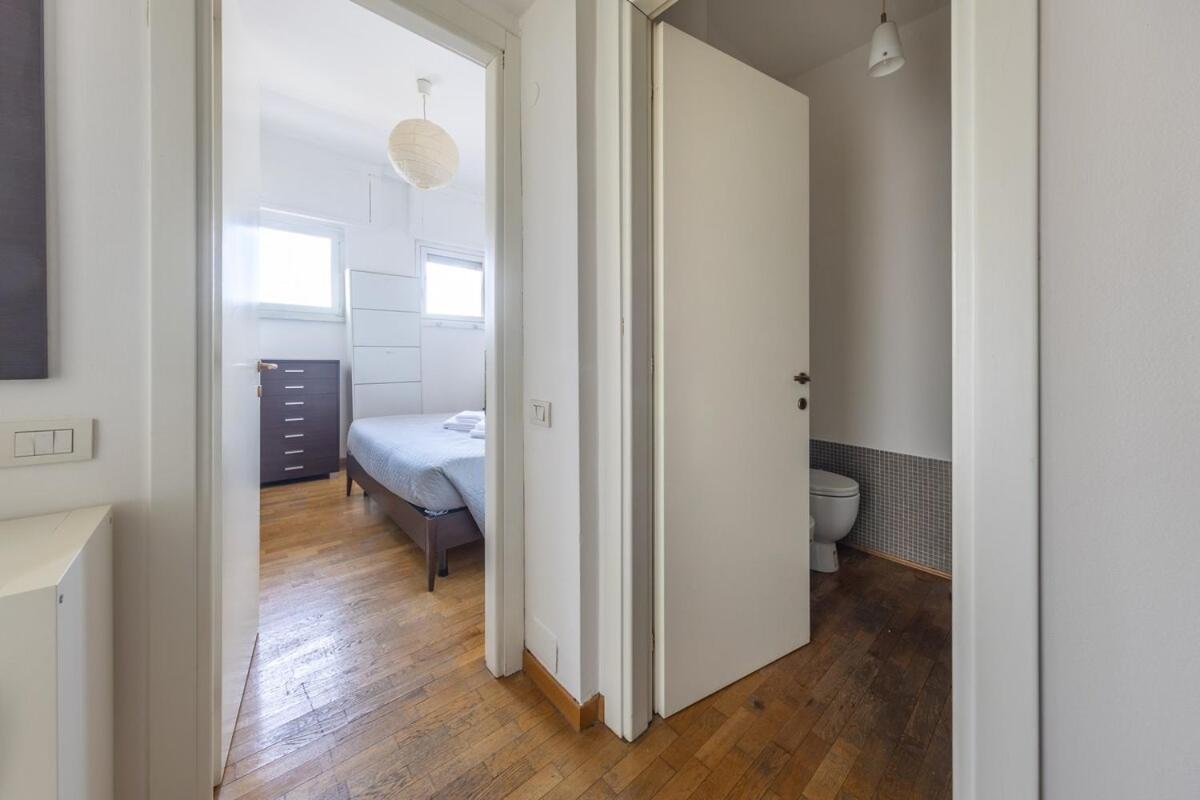 Meravigliosa Vista Su Citylife-famagosta M2,wifi Apartment *