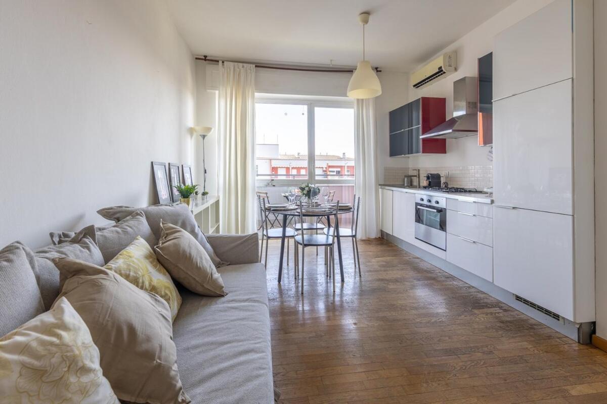 Meravigliosa Vista Su Citylife-famagosta M2,wifi Apartment *