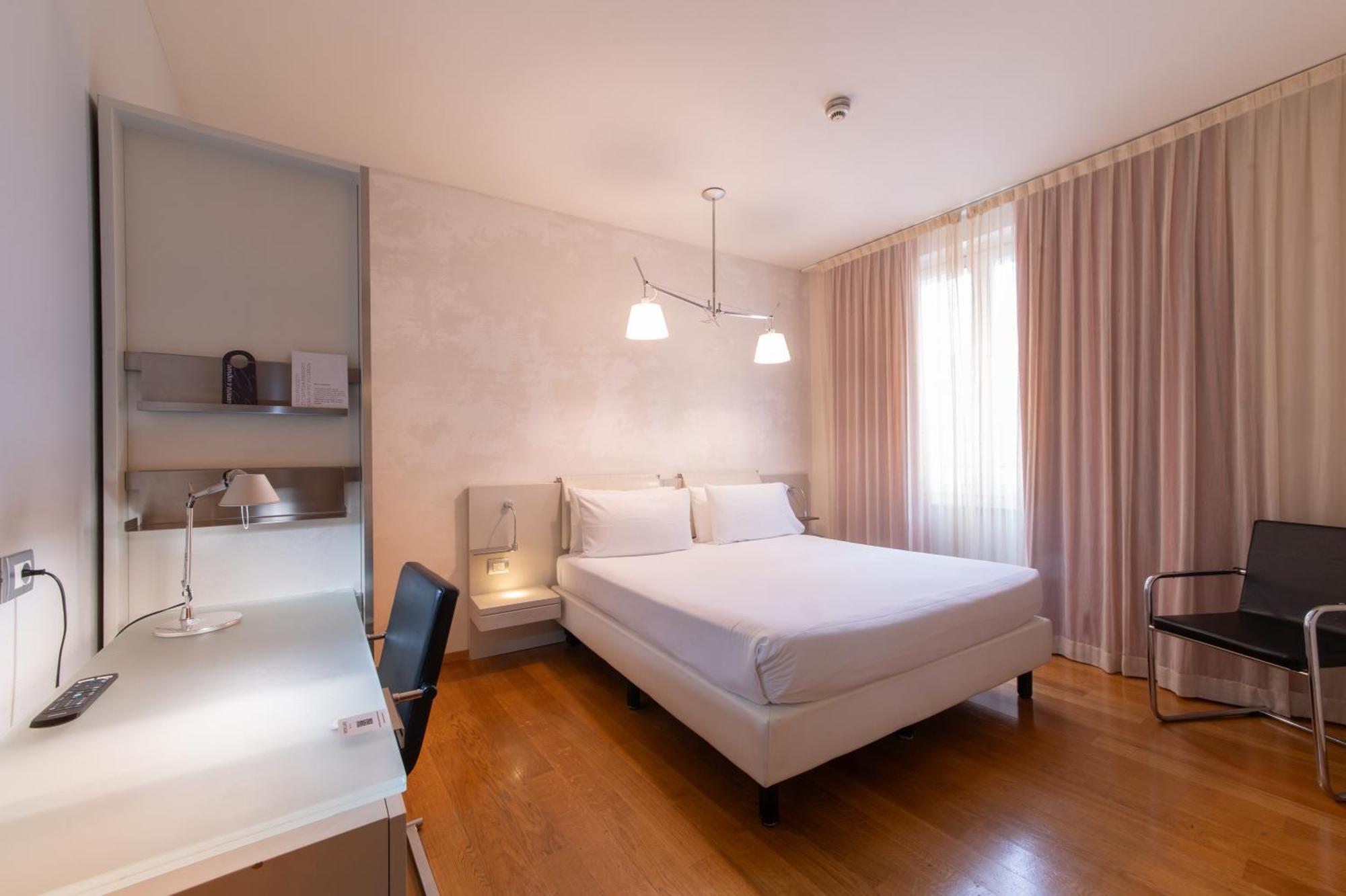 Hotel Mercure Solari