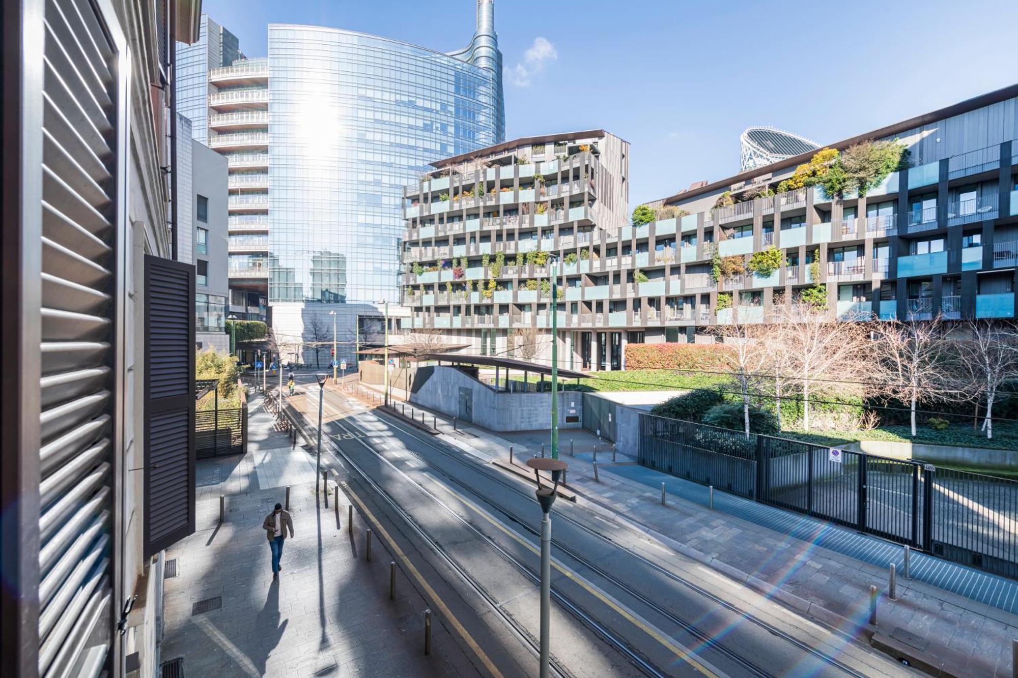 Apartment Easylife - Spacious On The First Floor In The Gae Aulenti Area *
