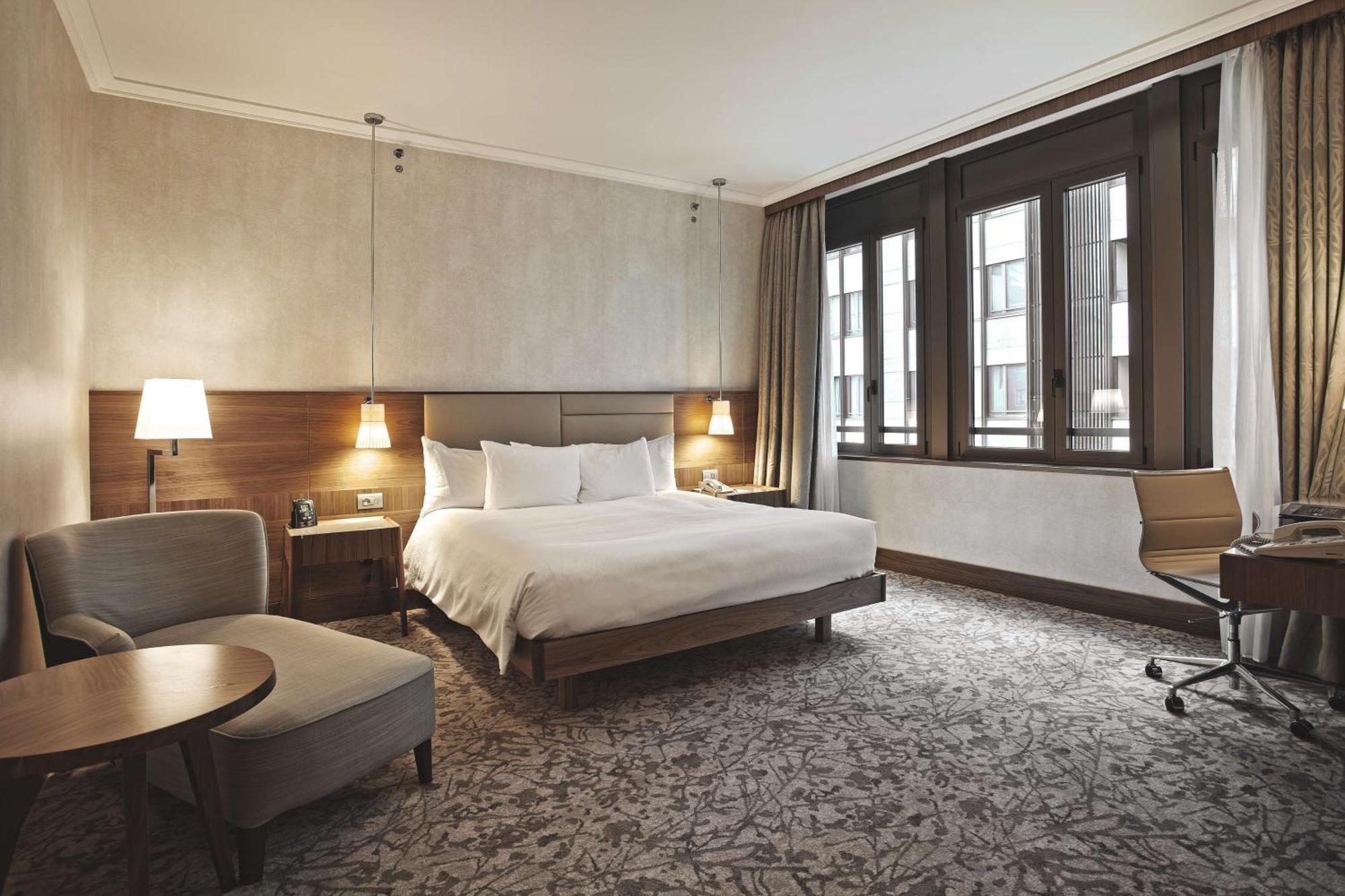 Hilton 4*