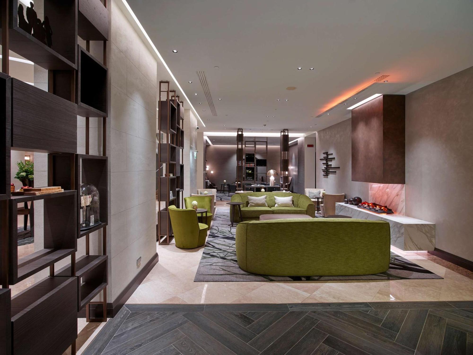 Hilton Hotel 4*
