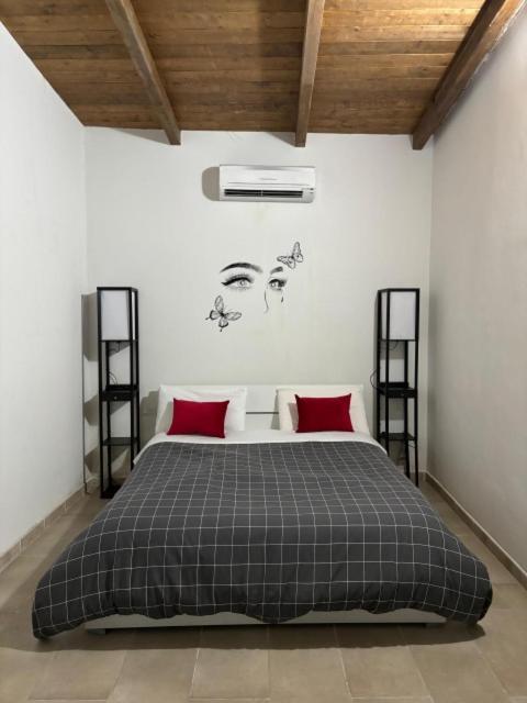 Mambo House