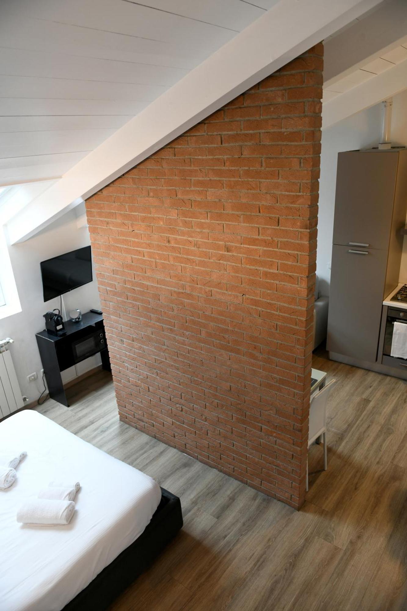 Rooftop Scalo Farini-3 Min From The Lancetti Metro *