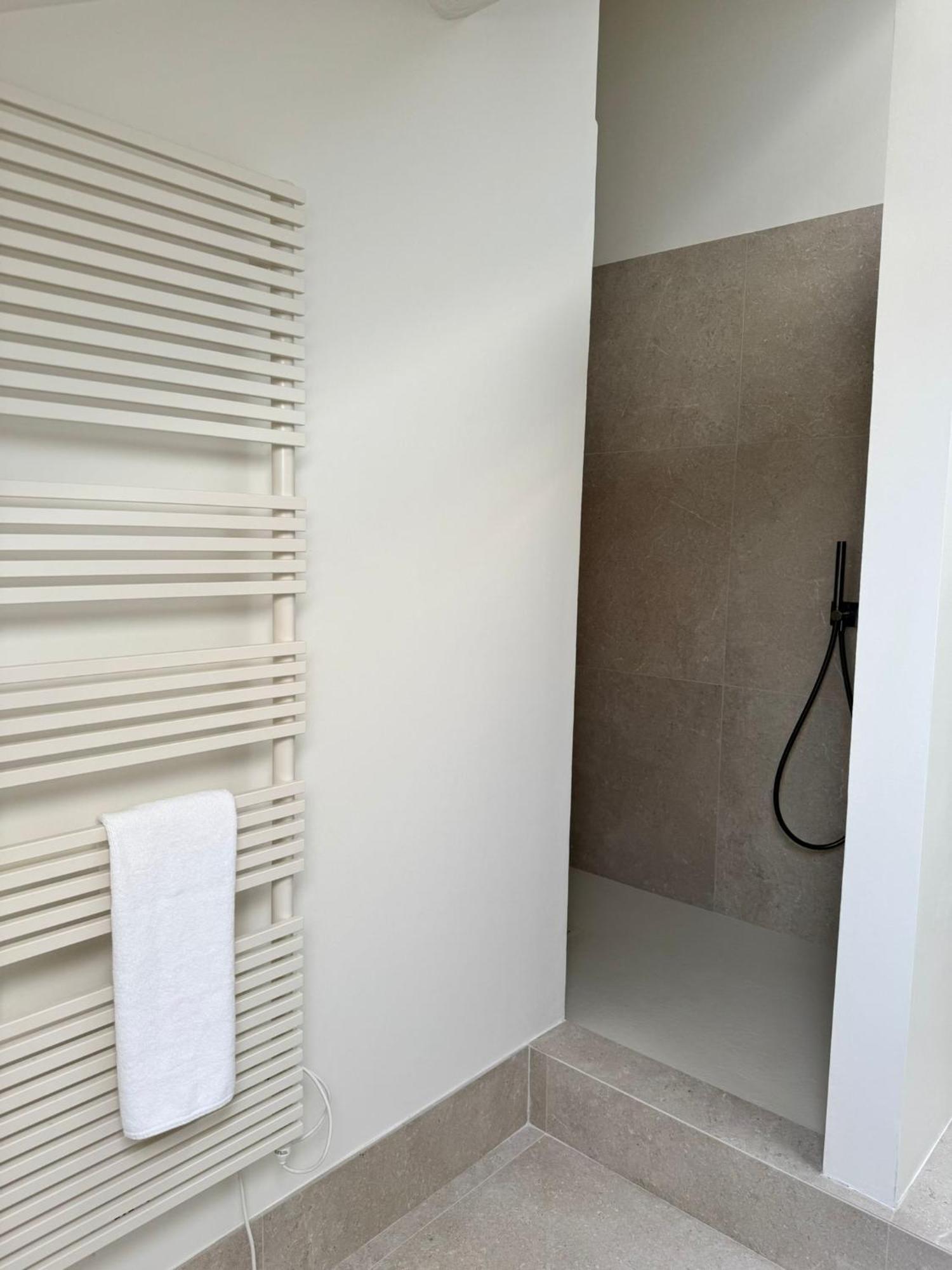 Be Your - Dalla Corte Del Glicine Apartamento