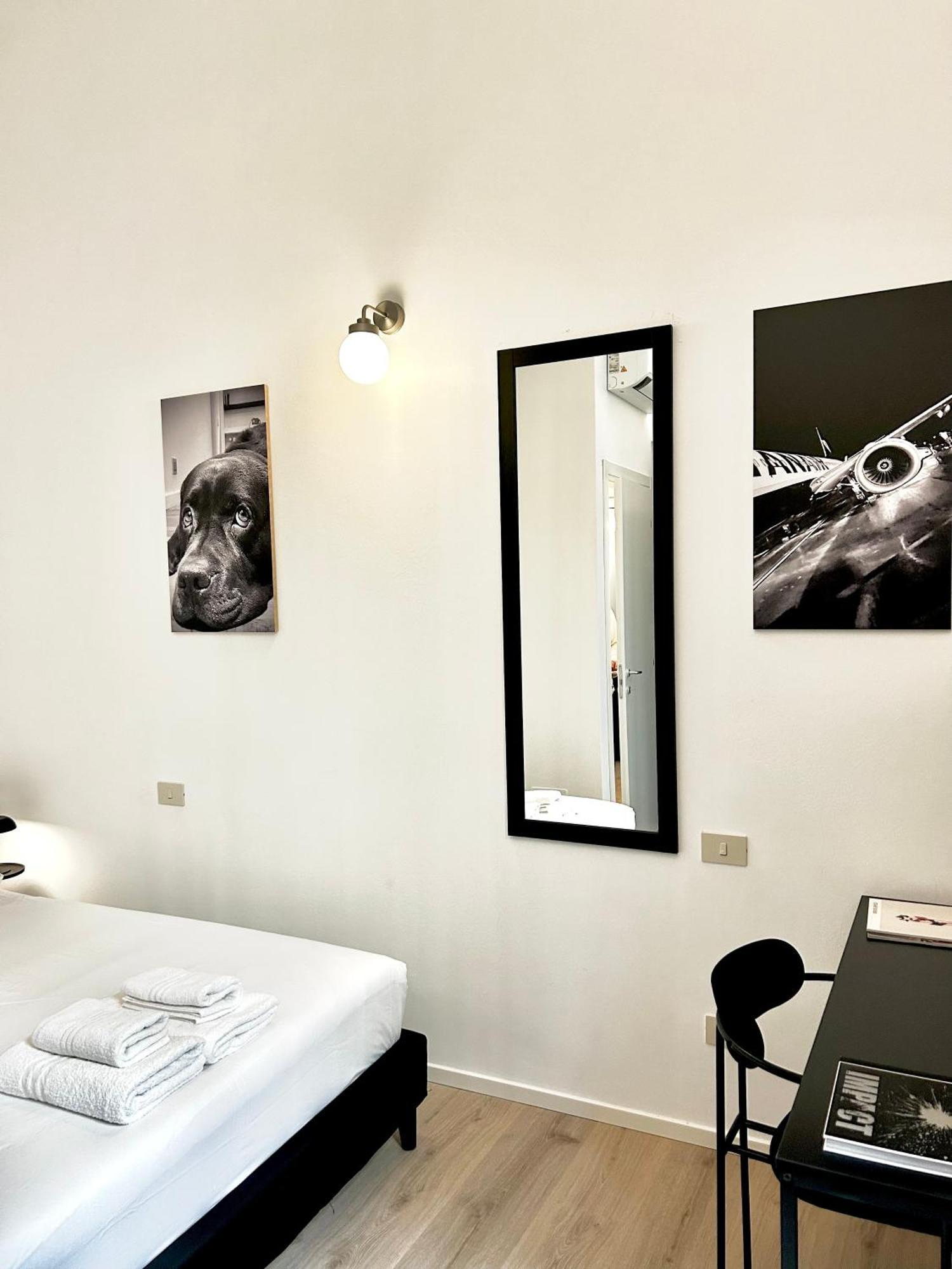 Casa Verga - Exclusive Haven Of Style And Elegance In Moscova Apartamento