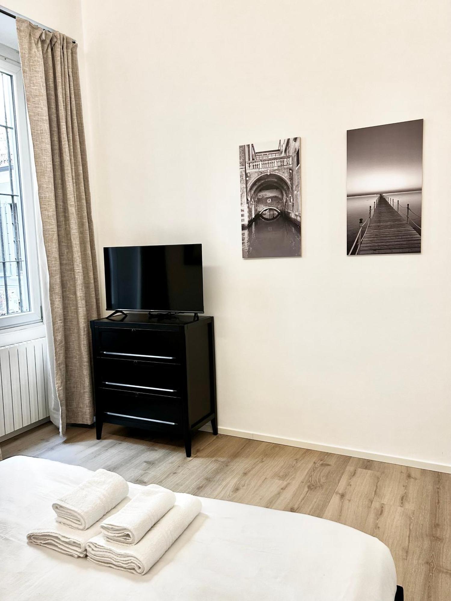 Casa Verga - Exclusive Haven Of Style And Elegance In Moscova Apartamento *