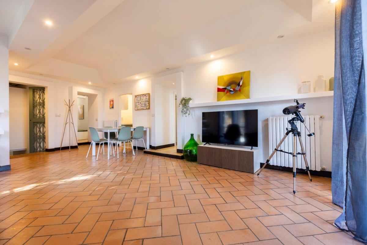 15th-century Apt, City-mxp Train Apartment Mailand