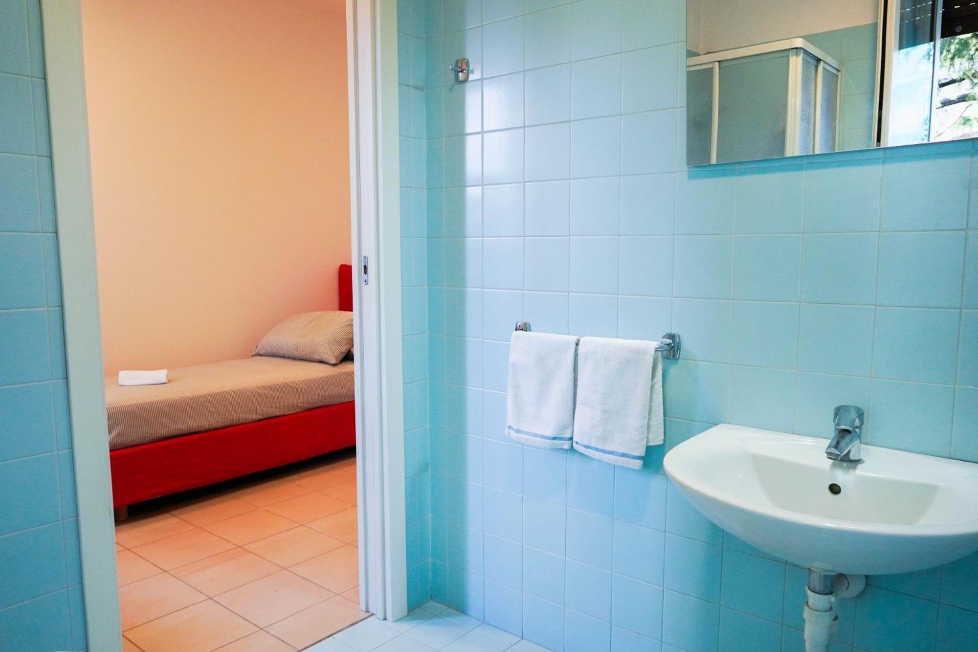 Ciaomi - Hotel, & Long Guest house Milan