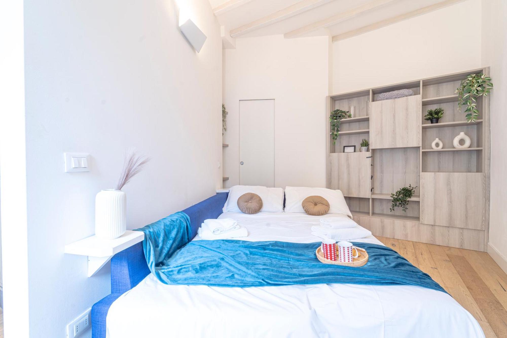 Luxury In Porta Romana - 15 Apartment *