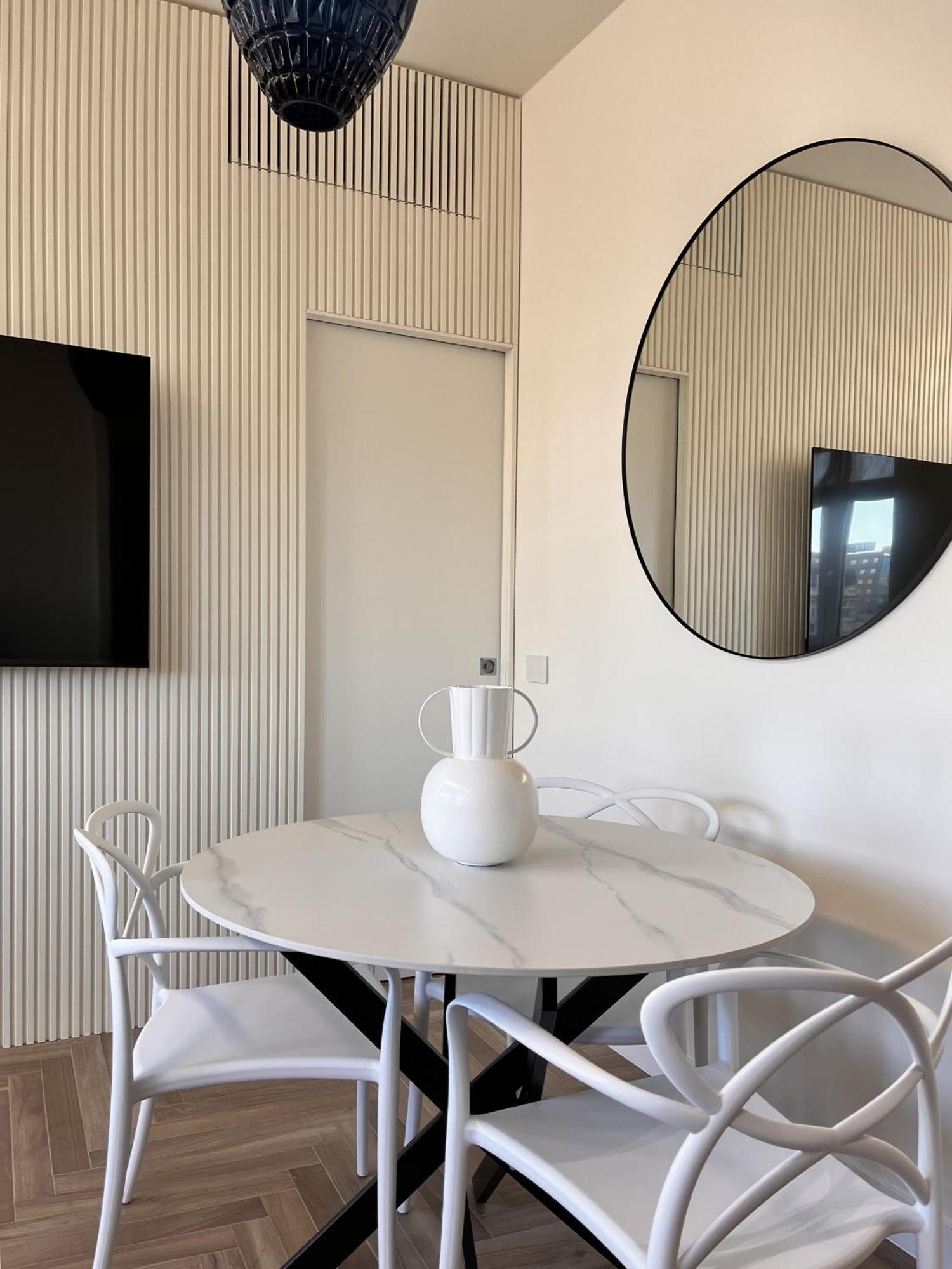 Yls Luxury 2 Apartment *
