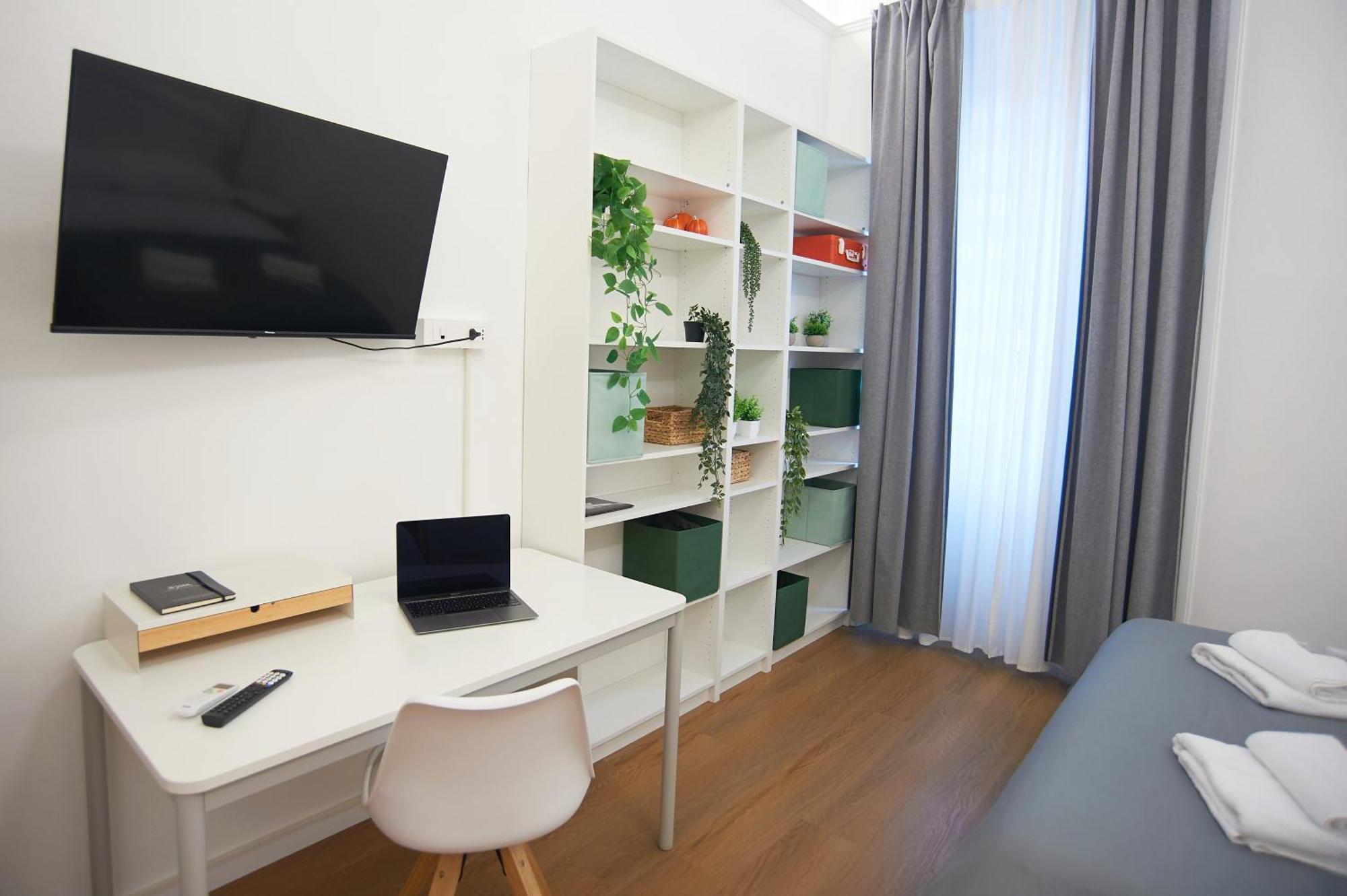 Apartment Design & Comfort A Metro A 2 Min *