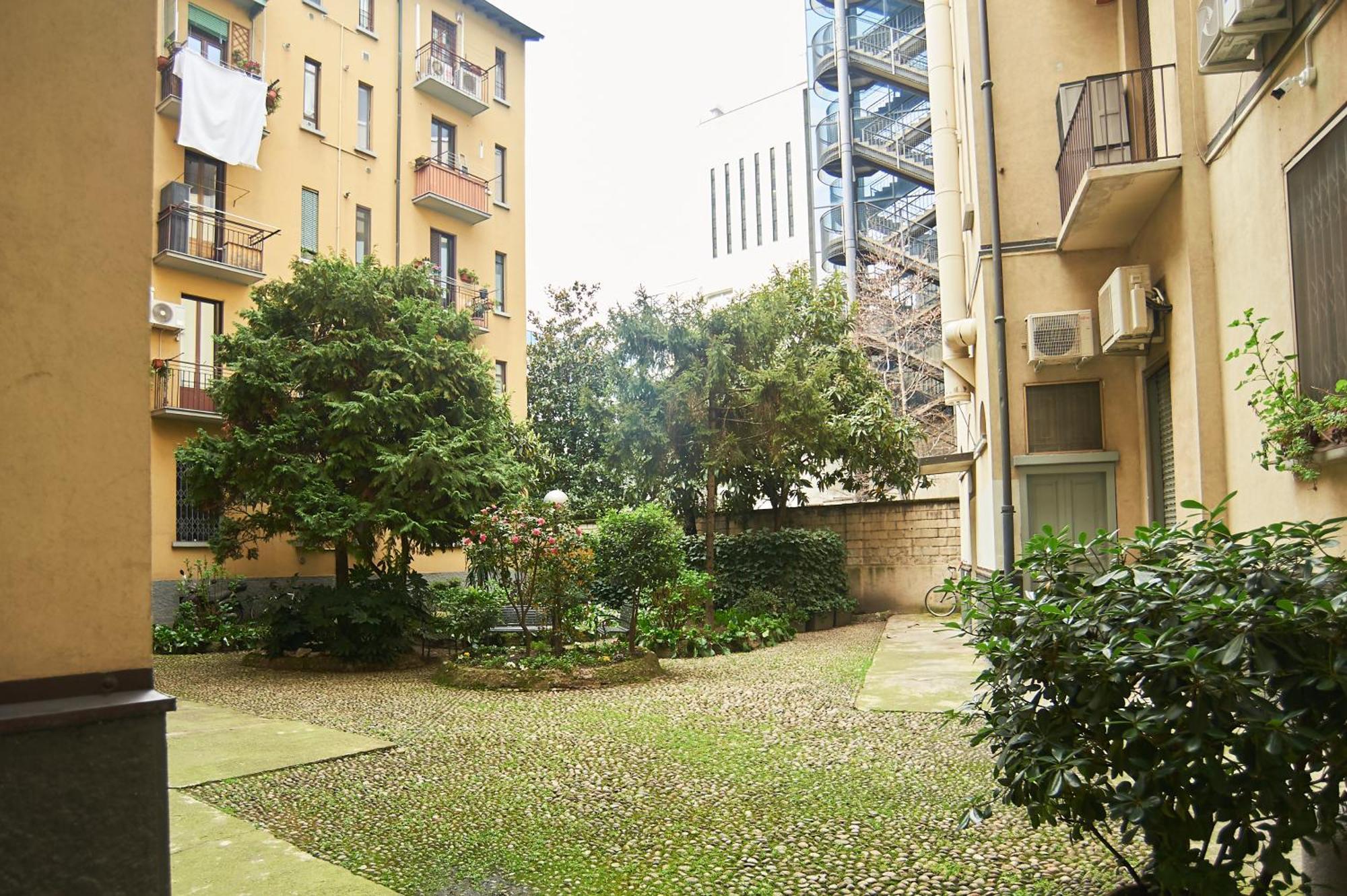 Design & Comfort A Metro A 2 Min Apartment