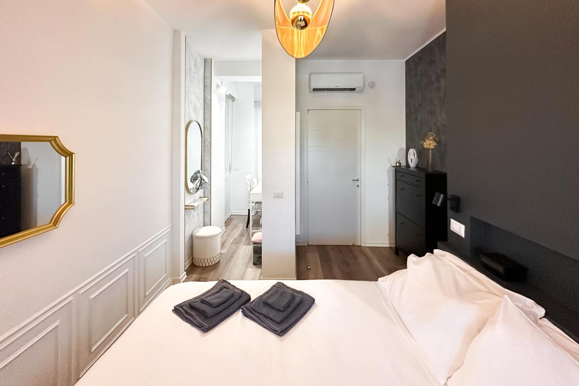 Elegante 80mq Vicino Sempione Apartment