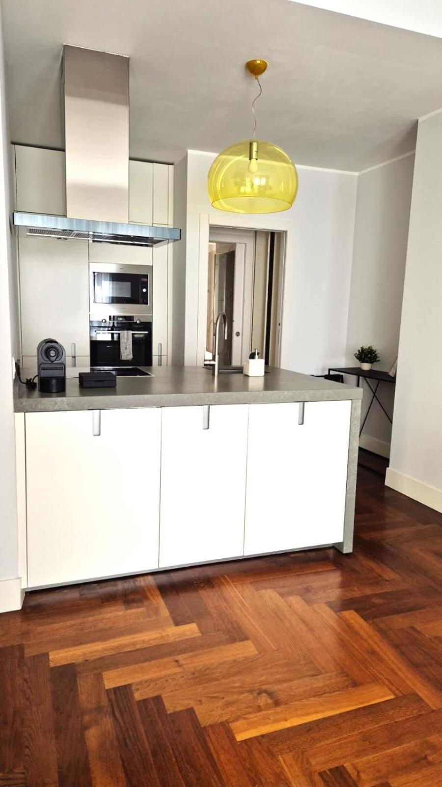 Manzoni 44 Apartment *