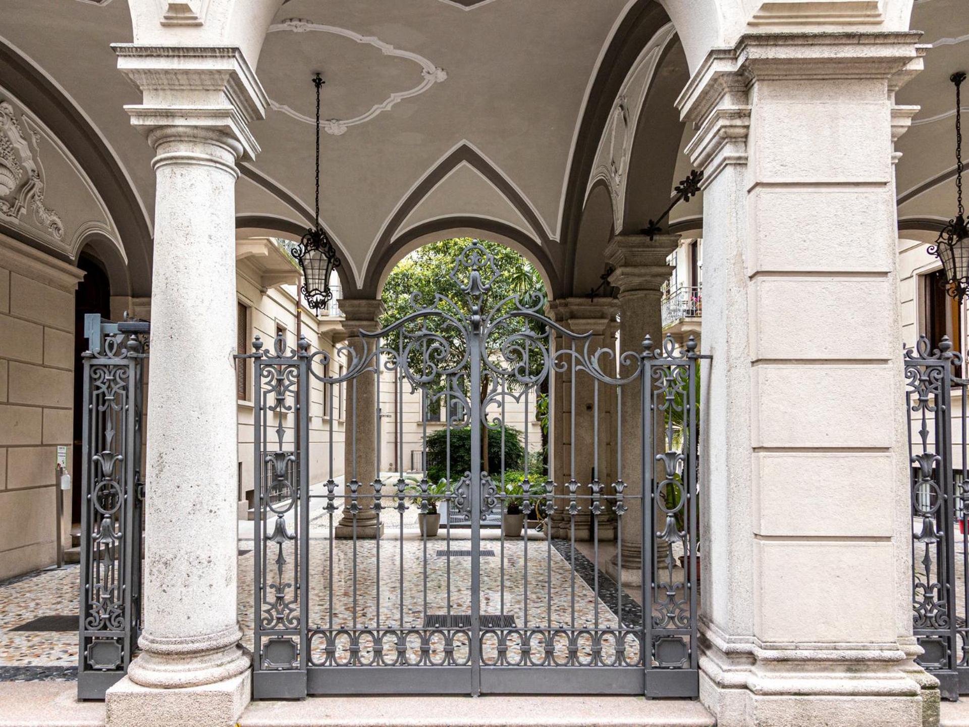 Luxury Sant'ambrogio Apartment Mailand