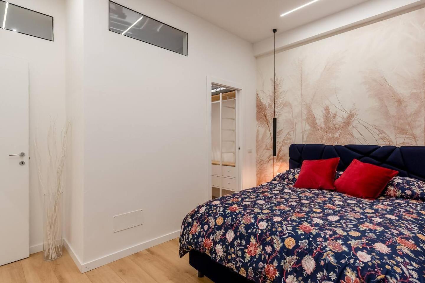 Sarpi Designe Gerusalemme M5 * Milão
