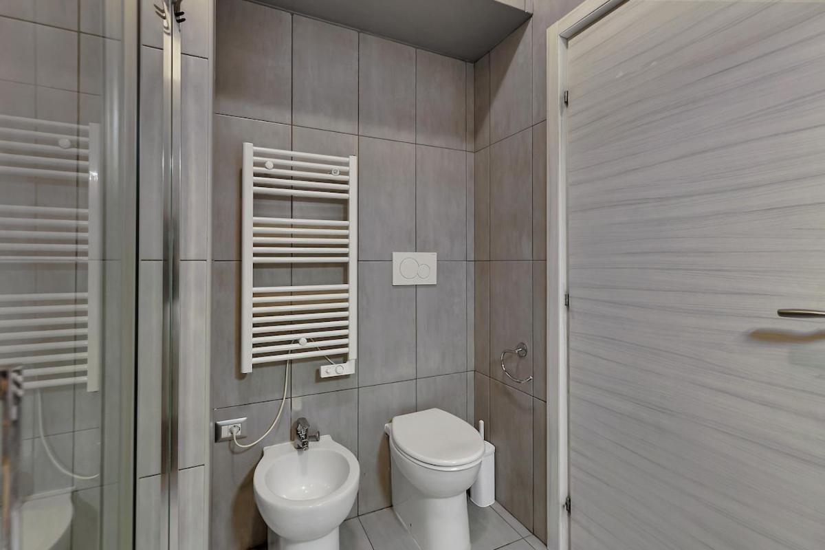 Porta Venezia - Elegant Downtown Apartment *