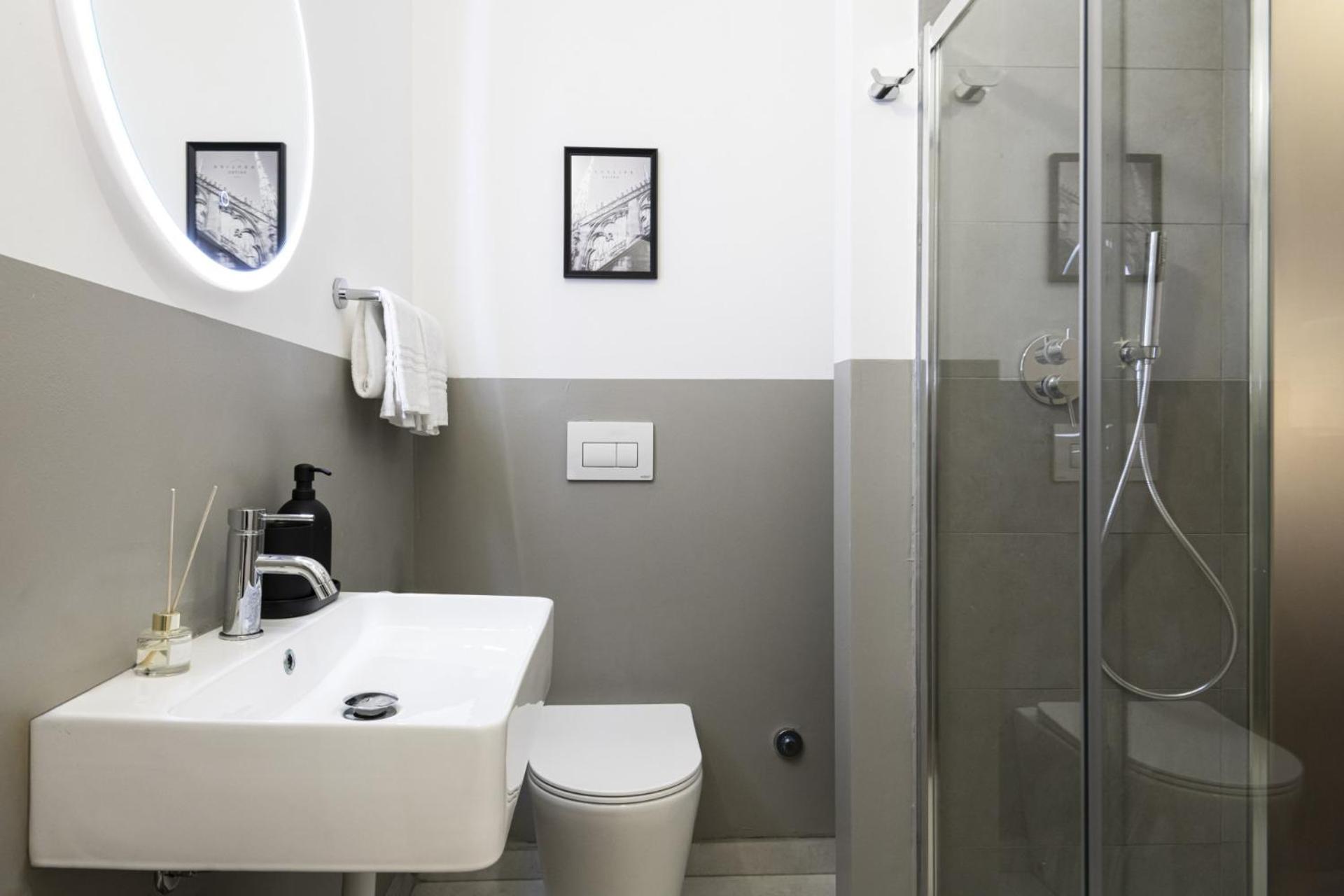 Apartment Easylife - Cav102 Raffinato Mono Con Jacuzzi In Mailand