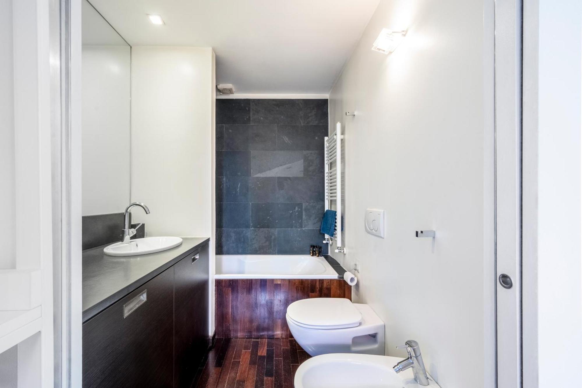 Red Lofty Milano- Loft Moderno Comodo Per Ippodromo, San Siro, Fiere E Politecnico, Parking Apartment