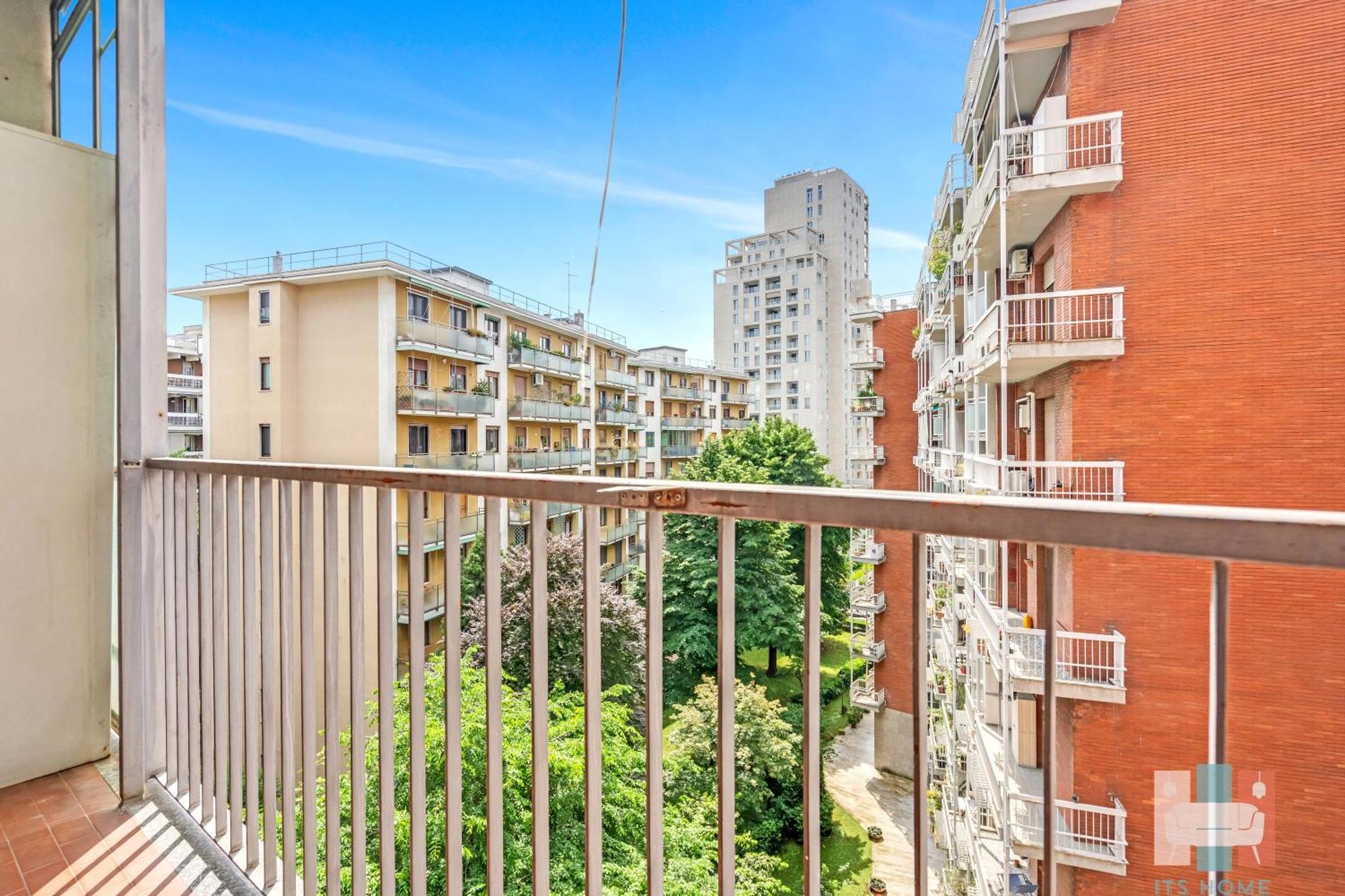 Apartment Ca17 -centrale-duomo -central Maxi -