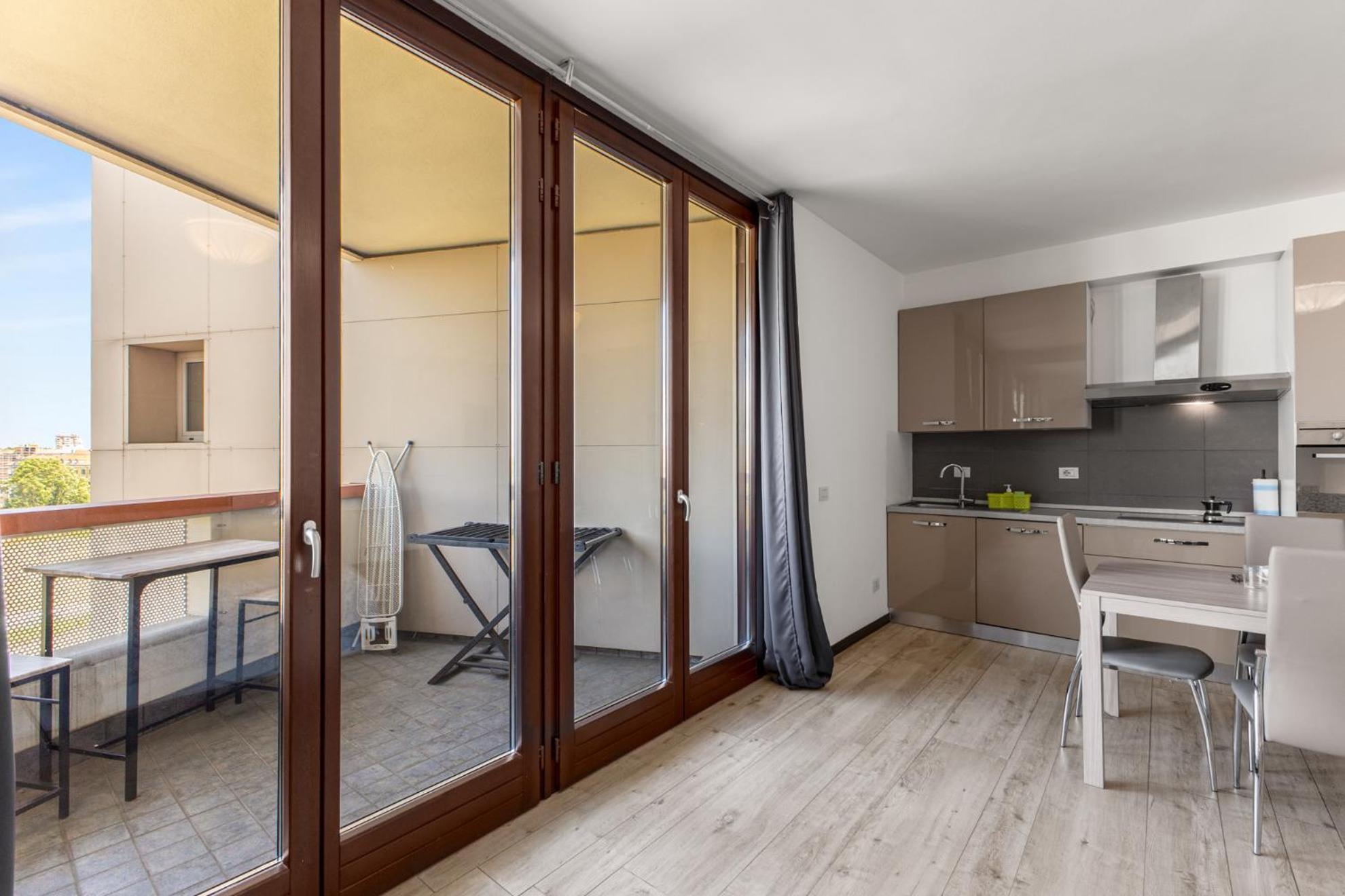 Monolocale Con Balcone Self Check In Sempione Apartment Mailand