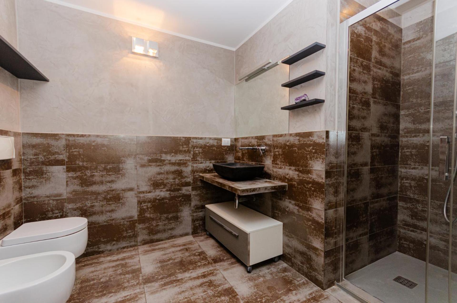 Luxury 3 Fiat, Ariberto Home, Tra Centro Storico Di E Navigli, Con Spaziosa Jacuzzi Apartamento