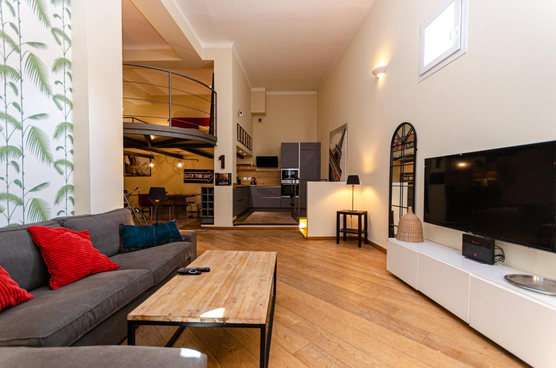 Luxury 3 Fiat, Ariberto Home, Tra Centro Storico Di E Navigli, Con Spaziosa Jacuzzi Apartamento *
