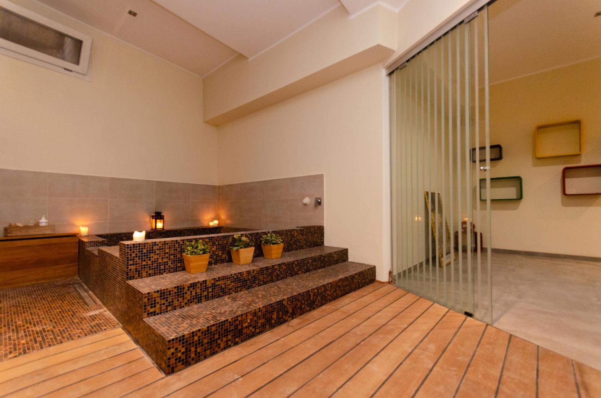 Apartamento Luxury 3 Fiat, Ariberto Home, Tra Centro Storico Di E Navigli, Con Spaziosa Jacuzzi Milão