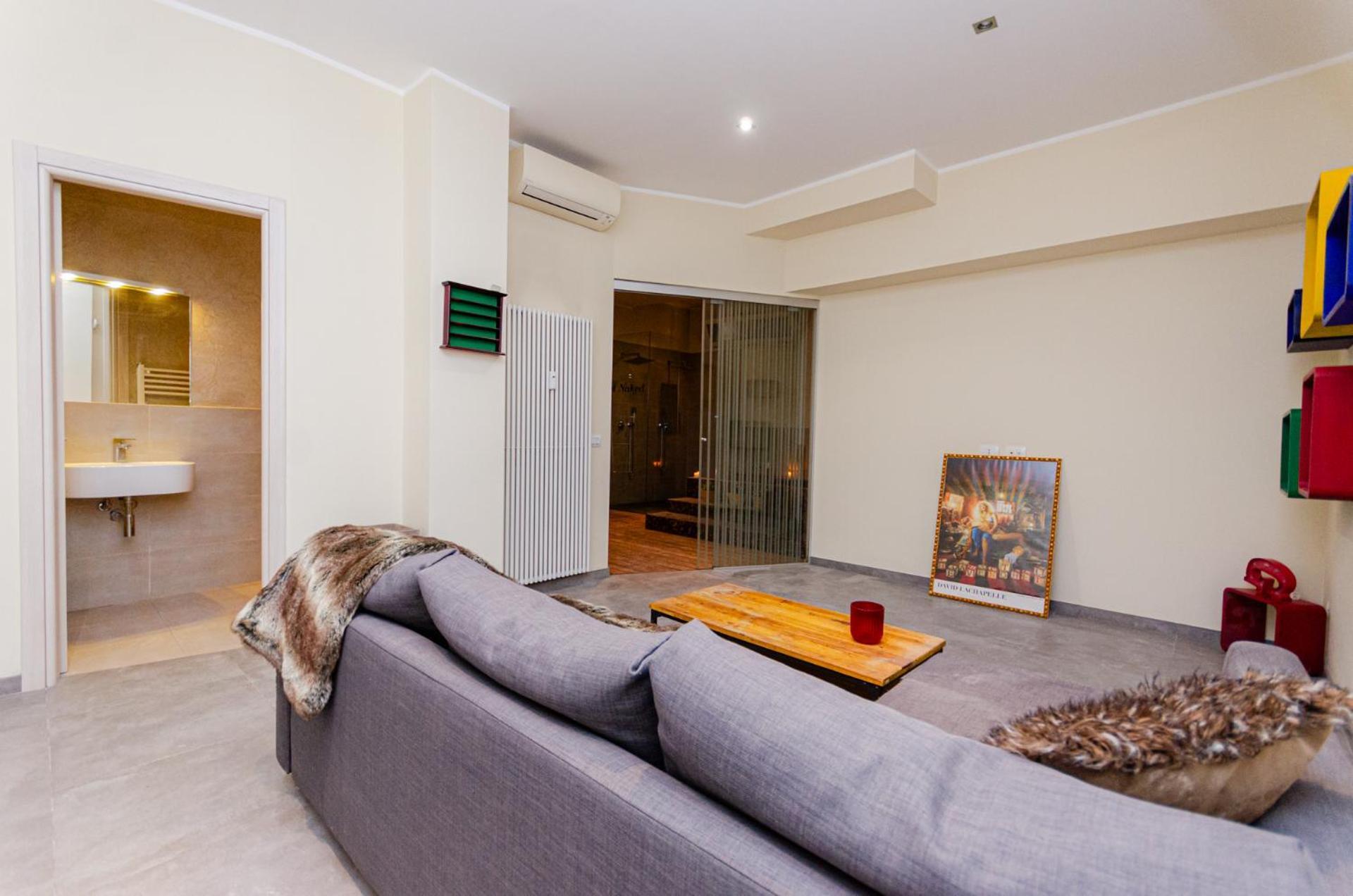 Luxury 3 Fiat, Ariberto Home, Tra Centro Storico Di E Navigli, Con Spaziosa Jacuzzi Apartamento Milão