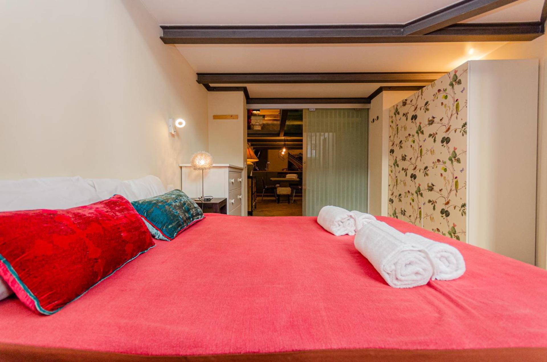 Luxury 3 Fiat, Ariberto Home, Tra Centro Storico Di E Navigli, Con Spaziosa Jacuzzi Apartamento Milão