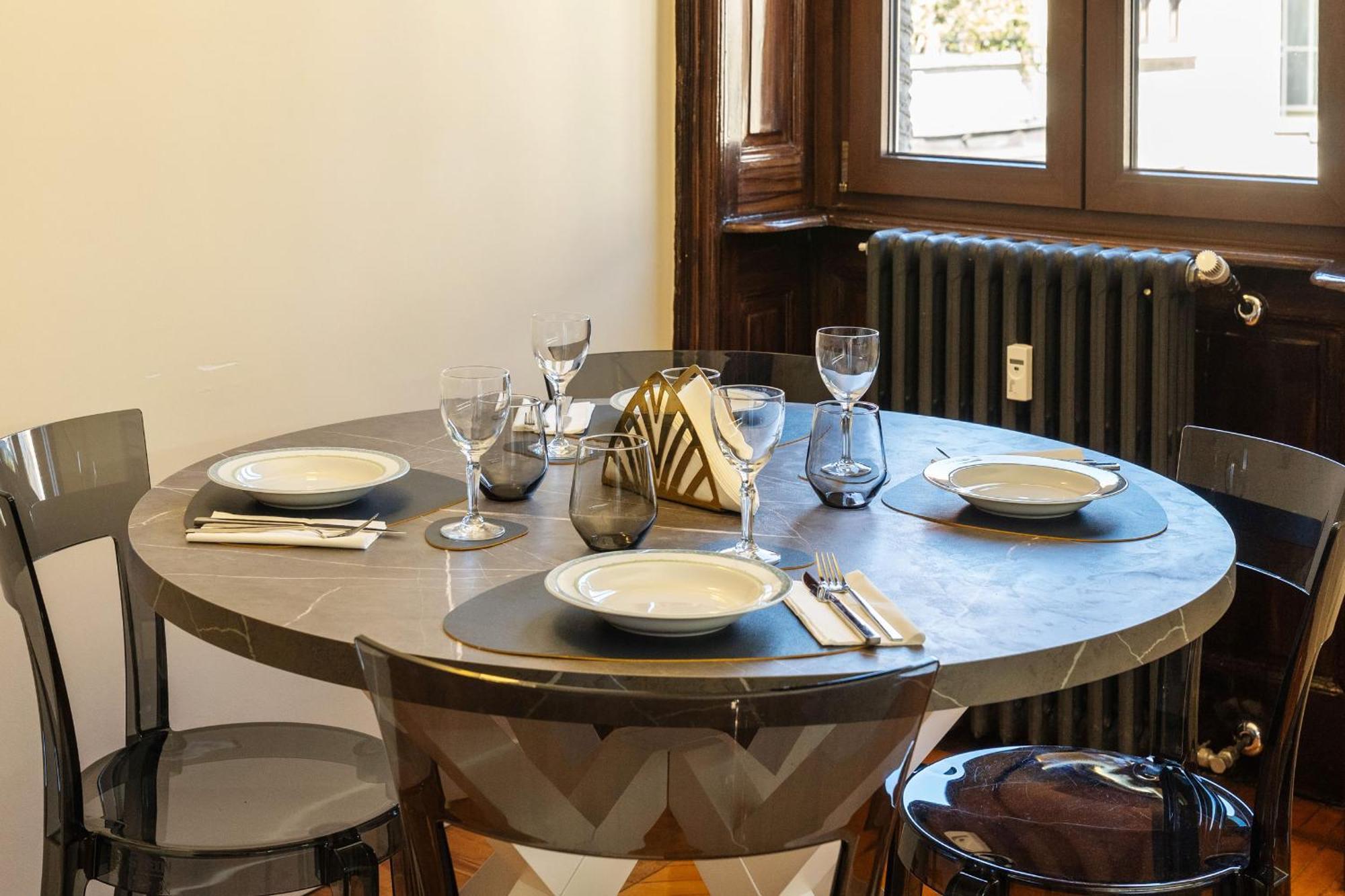 Apartment Casa Bella 16 - 8 Min To Metro, 15 Min To Lin Airport, Area Milan