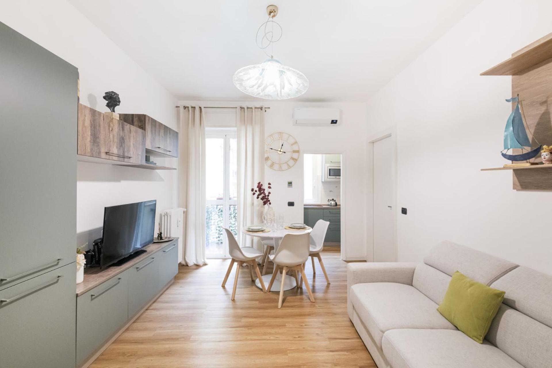 Easylife - Living Raffinato Con Vista In Solari *