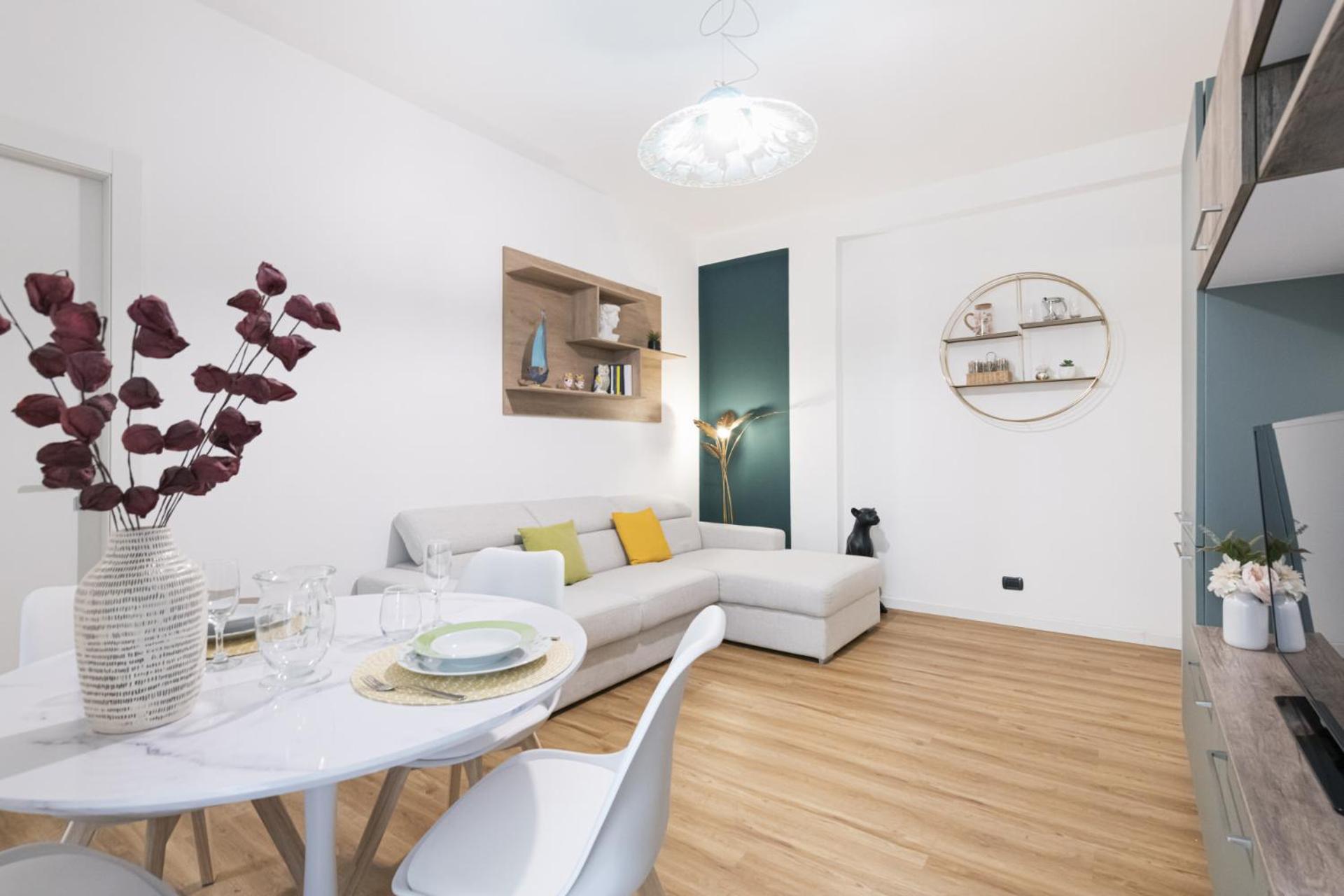 Easylife - Living Raffinato Con Vista In Solari Milão