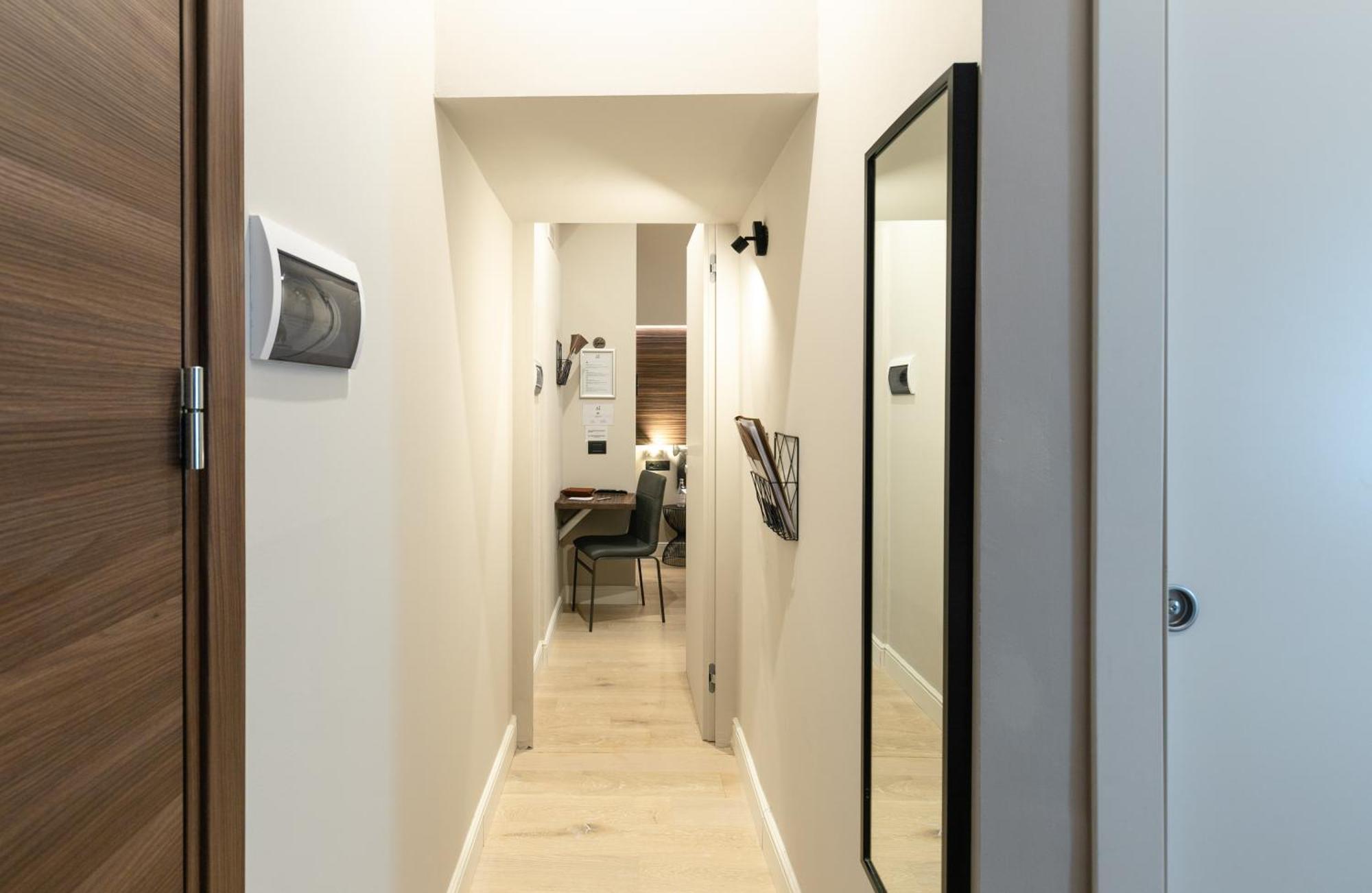 Ah - Duomo Essence Hotel Mailand