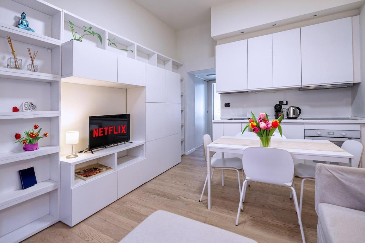 A 400m Dalla Metro Con Wifi Piu Parcheggio Privato Bici Apartment Mailand