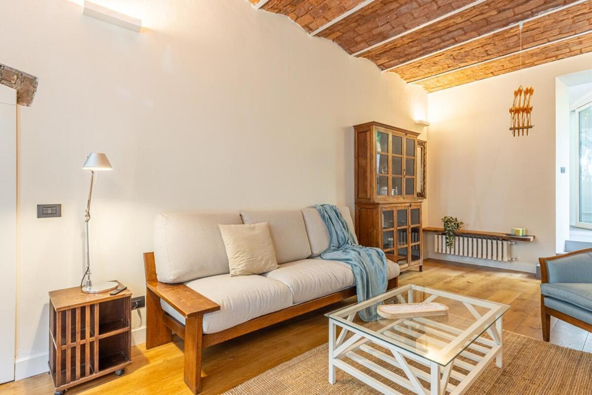 Apartment Navigli Typical With Private Courtyard