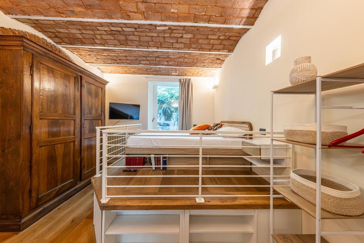 Apartment Navigli Typical With Private Courtyard