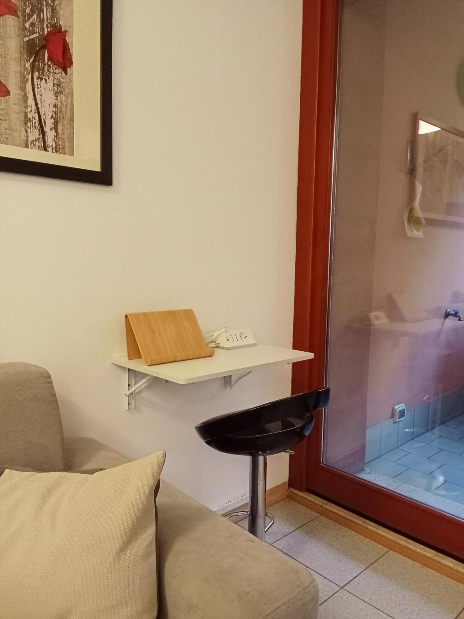Bellissimo Bilocale Con Terrazzo Milão