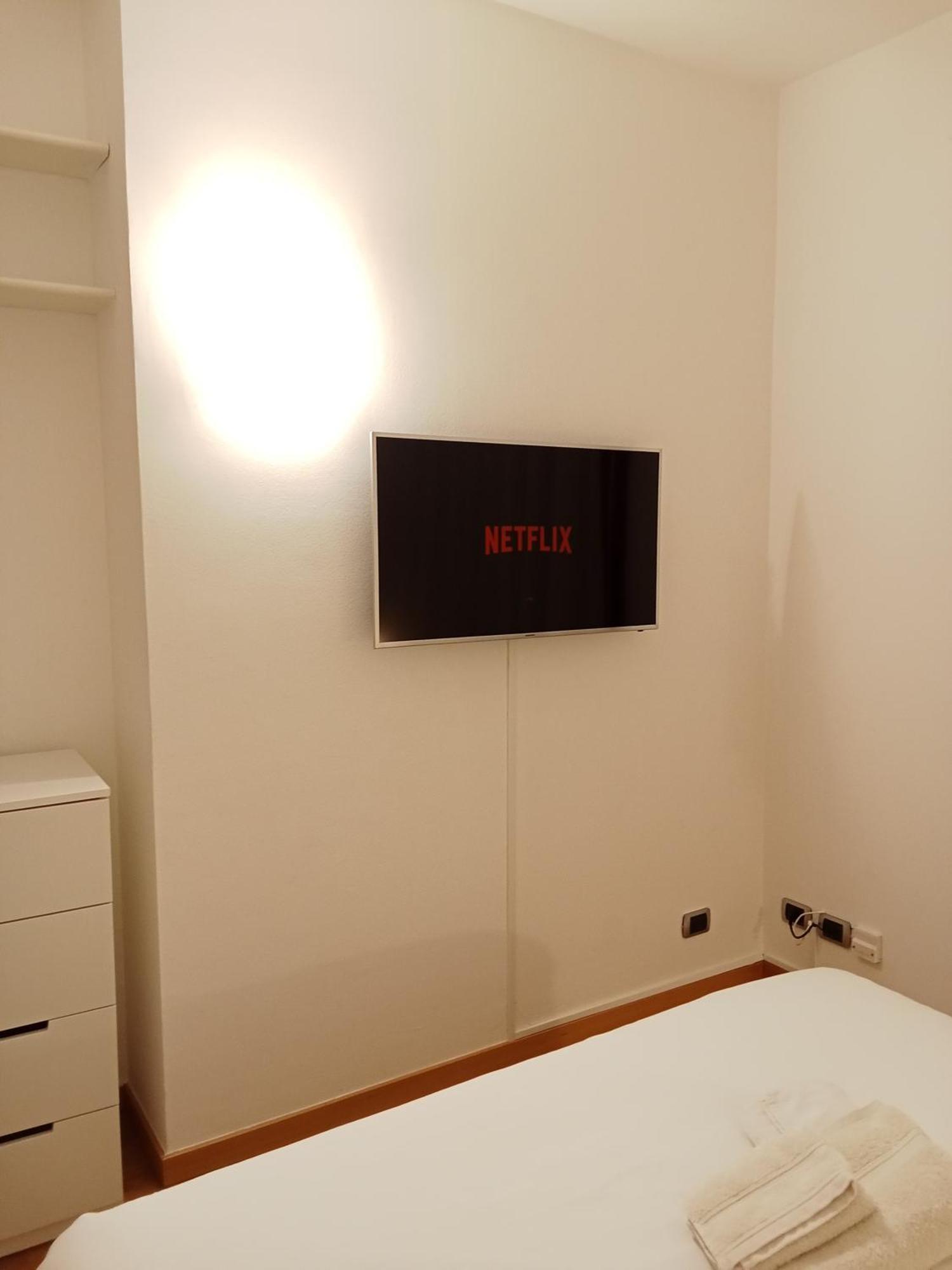 Bellissimo Bilocale Con Terrazzo Apartamento
