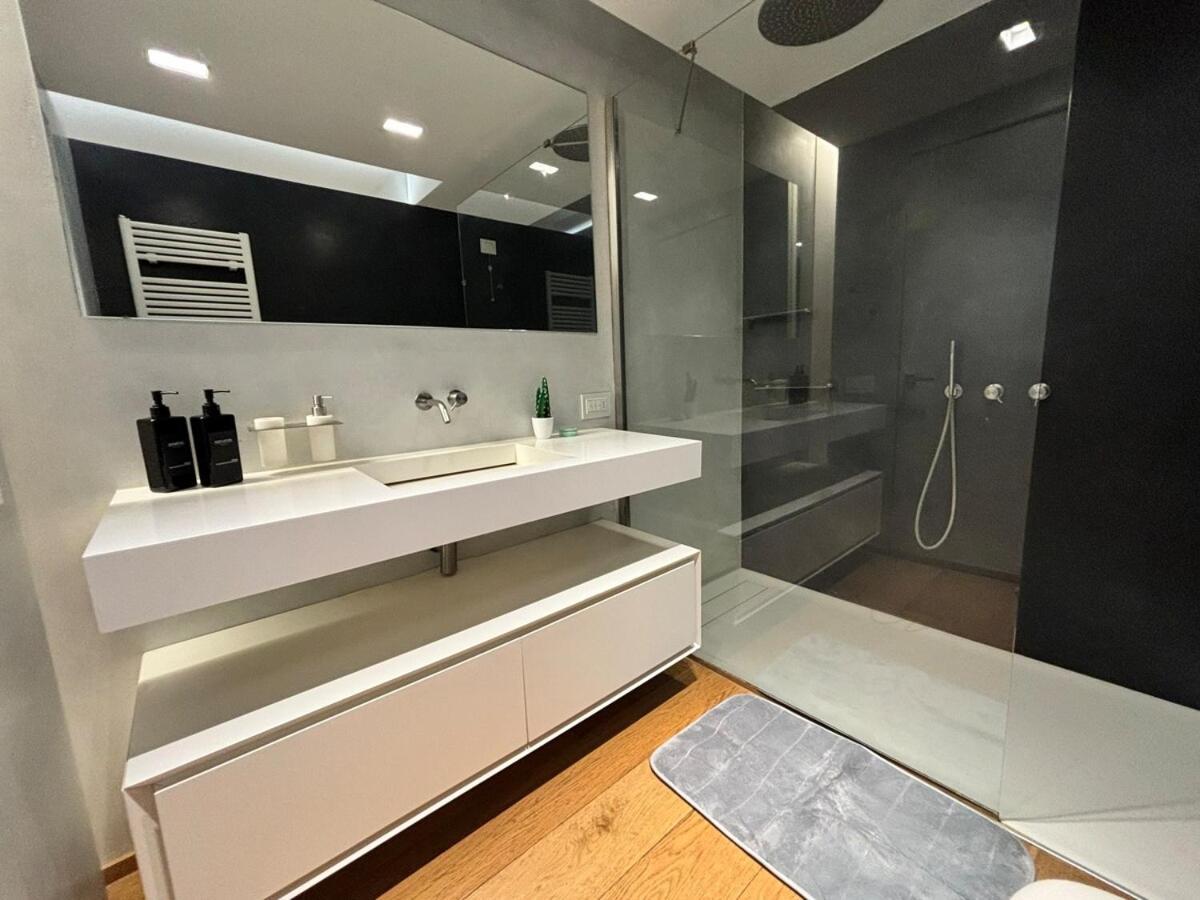 Apartment Luxury Brera - Corso 9 *