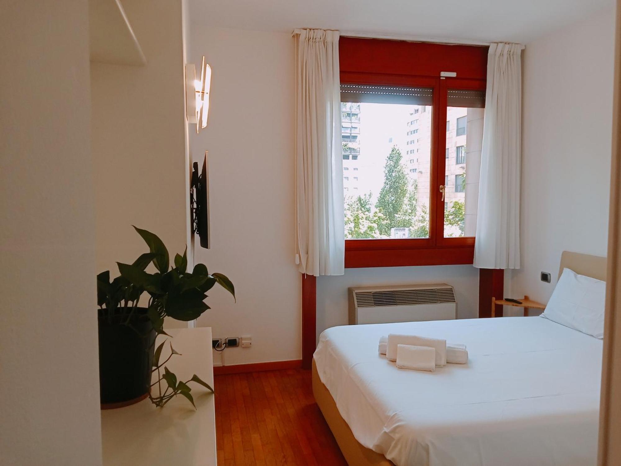 Bellissimo Bilocale Con Terrazzo *