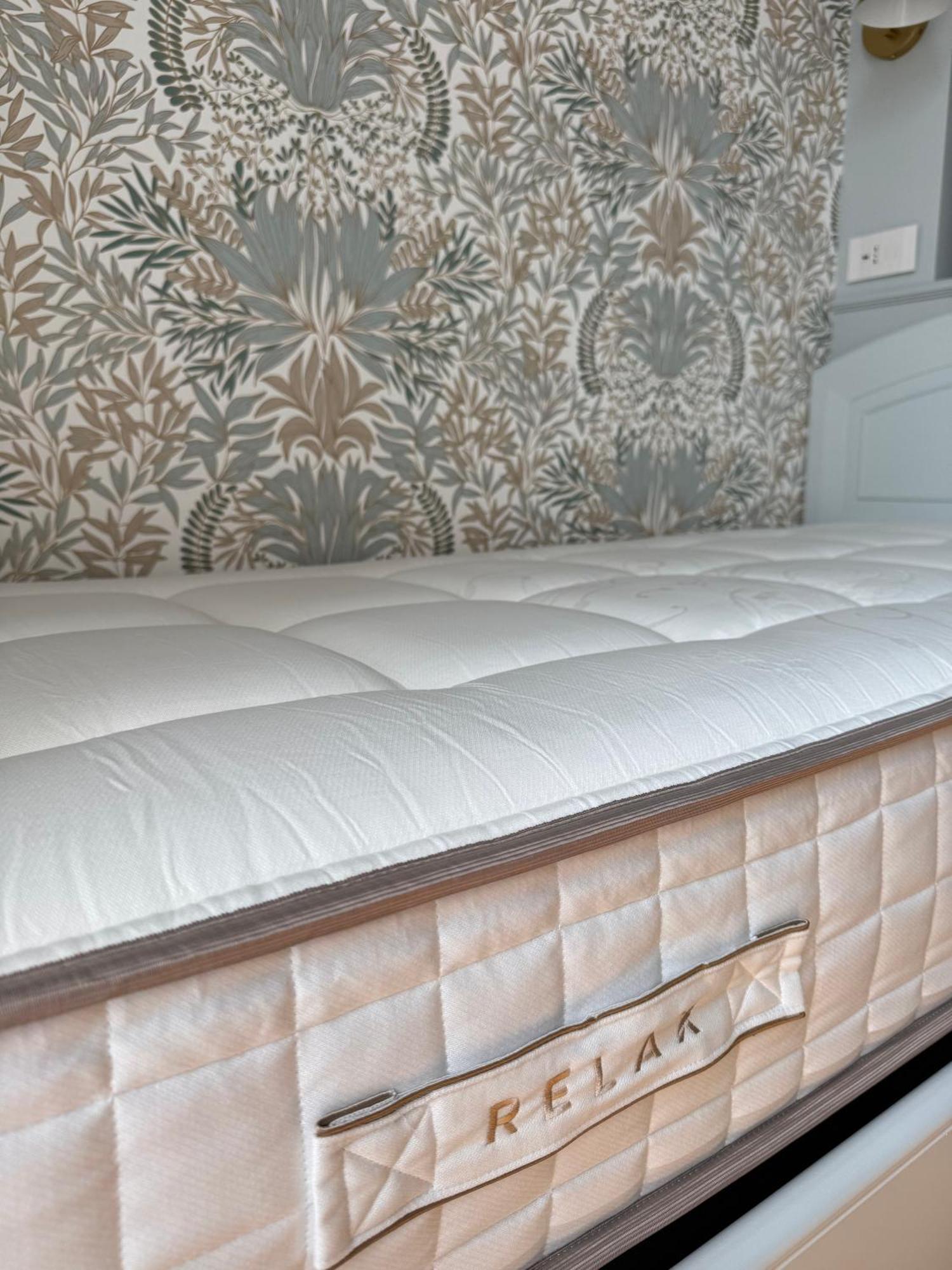 Romantic Porta Venezia - - Centro Apartment