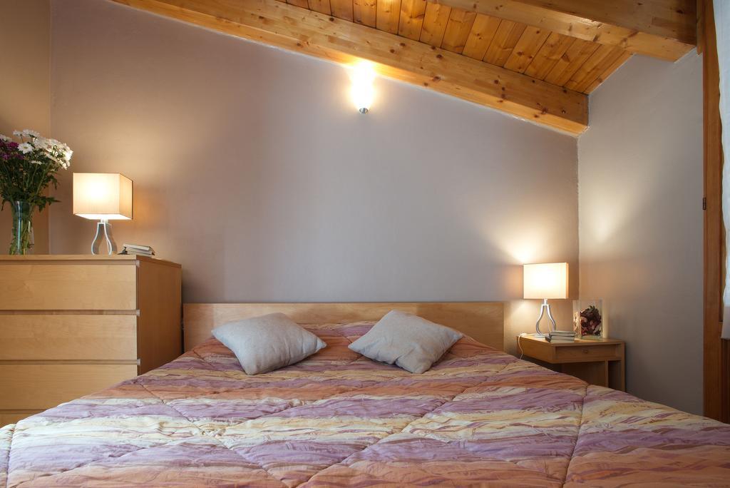 Skyline In Citta Studi A 1 Minuto Dal Metro Con Terrazzo Wi-fi E Netflix Apartment Mailand