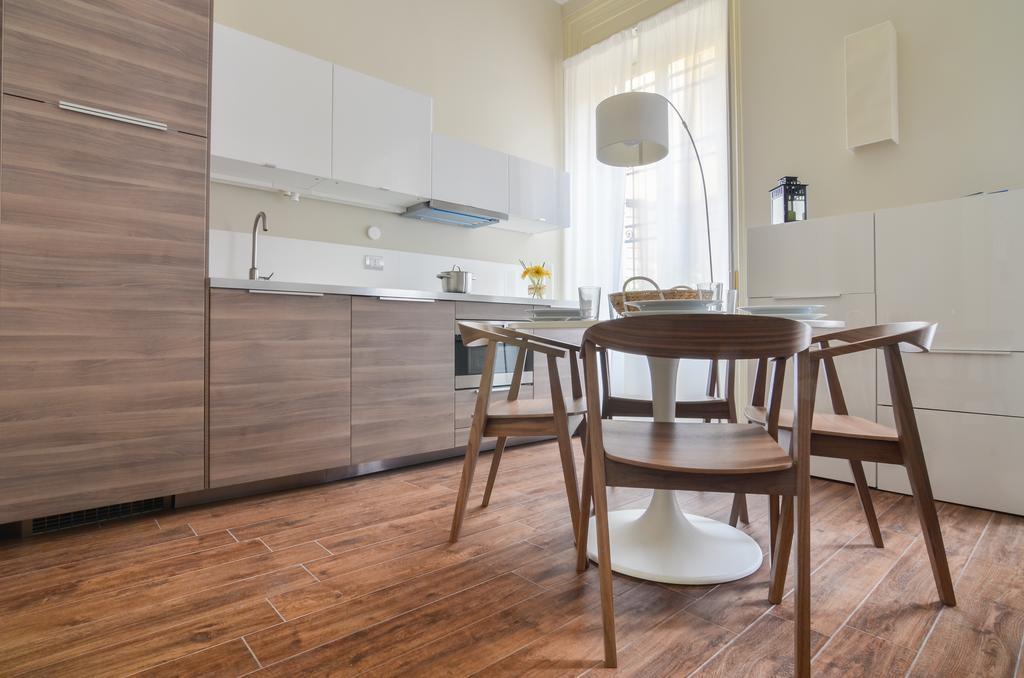 Charme Apartment *