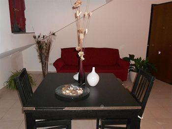 I Am Here - Gioia66 Guest house